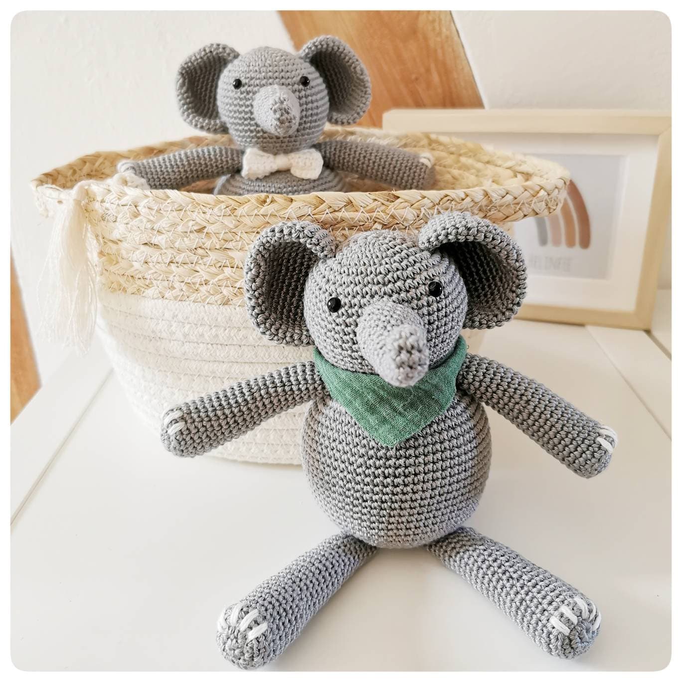 Spieluhr Elefant Handmade gehäkelt Wunschmelodie Amigurumi Musicbox