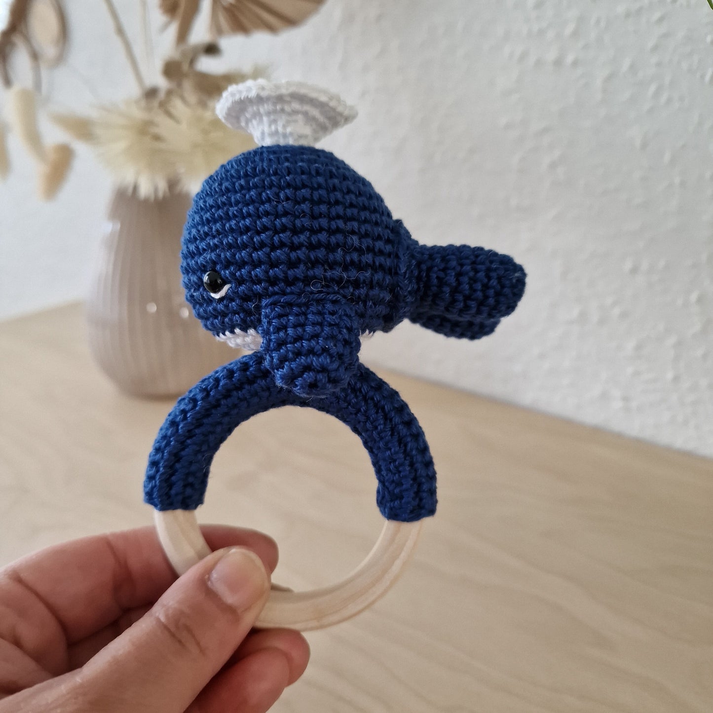 Spieluhr Delfin Wunschmelodie Amigurumi Handmade Gehäkelt Mobile Baby Rassel