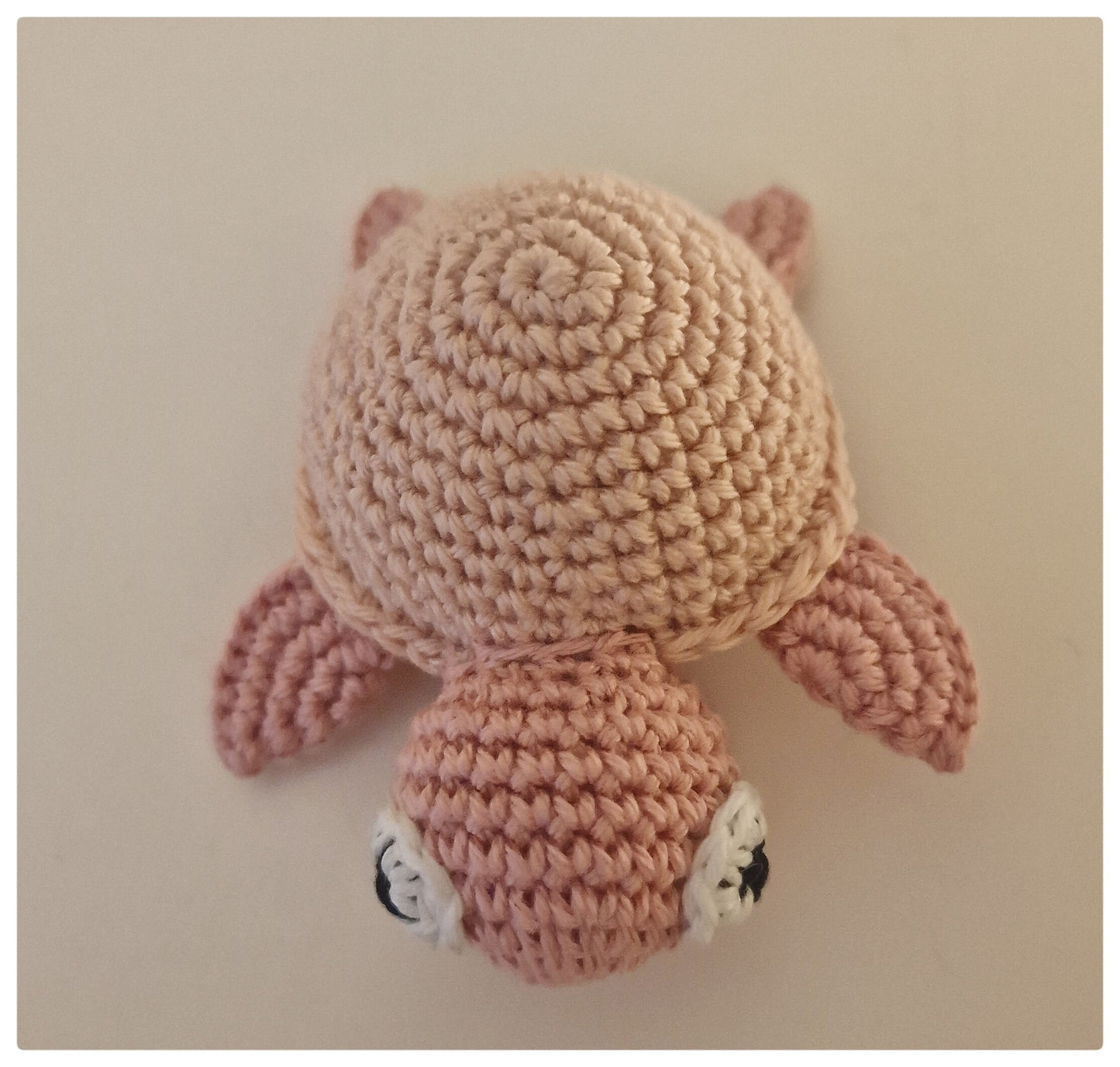 Baby Rassel Amigurumi Handmade Gehäkelt Schildkröte Taufgeschenk Babymobile Babyrassel Babyparty